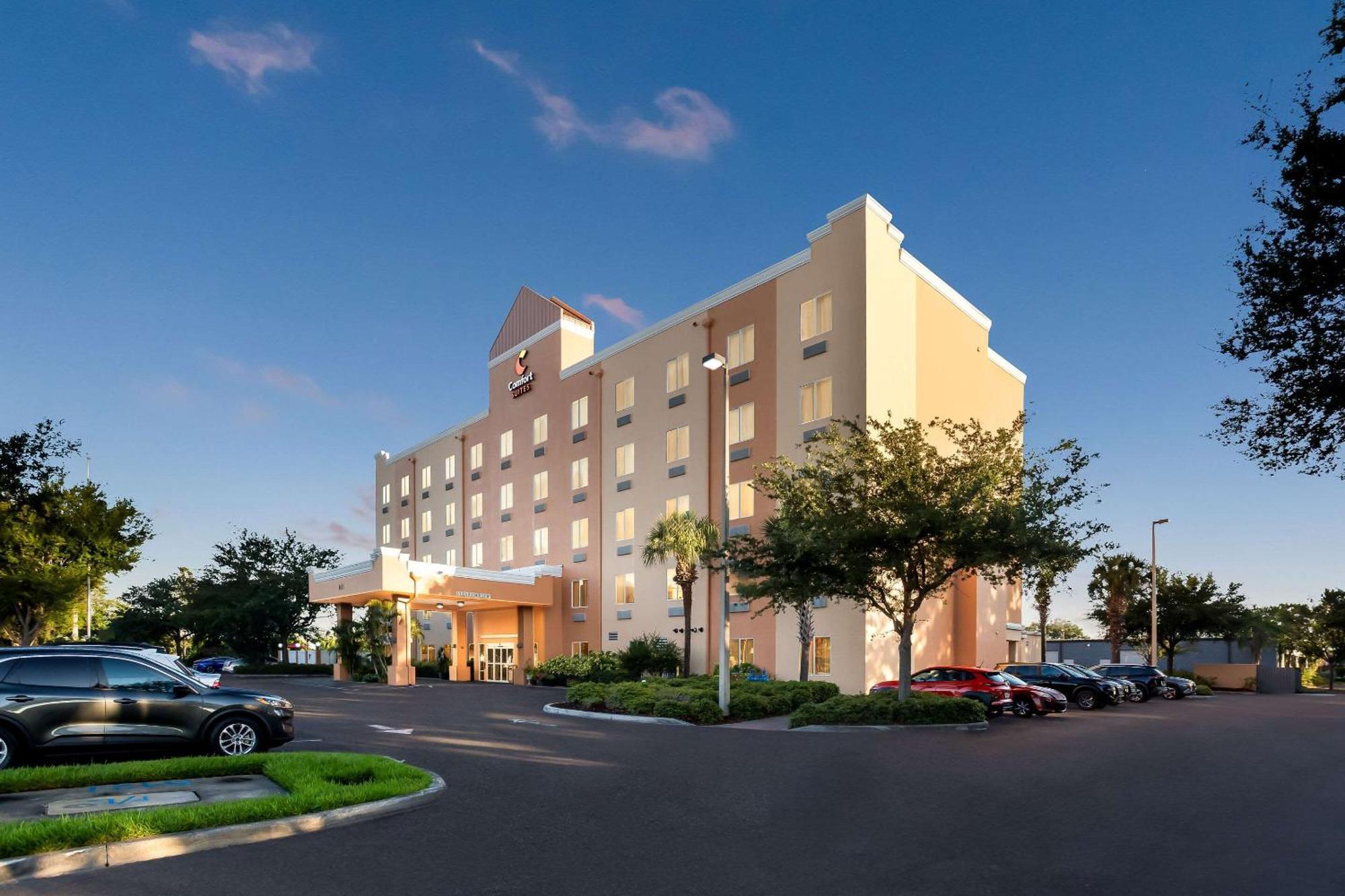Comfort Suites Tampa Airport North West Chase Kültér fotó
