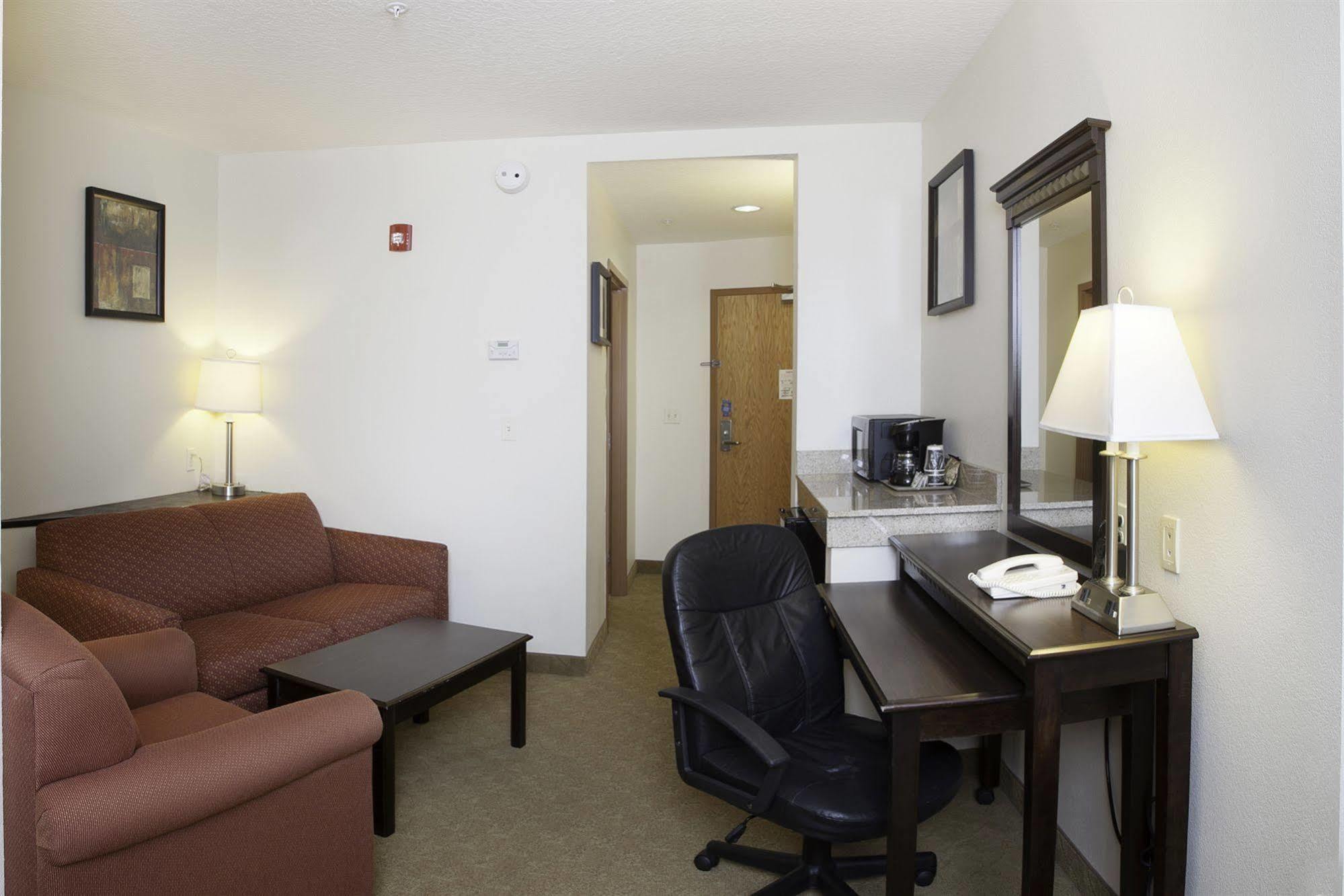 Comfort Suites Tampa Airport North West Chase Kültér fotó